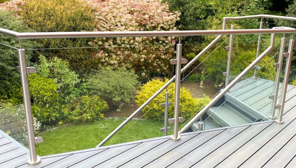terrace balcony veranda