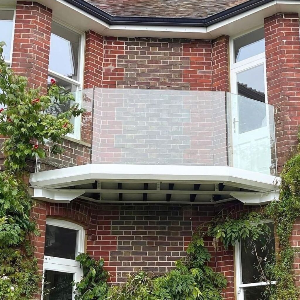 steel sub frame cantlevered balcony